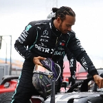 F1: Lewis Hamilton Tidak Nyaman Melakukan Balapan di Arab Saudi?