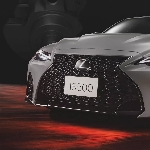 Lexus IS500 Hadir Dalam Edisi Spesial Tanda Akhir Era V8