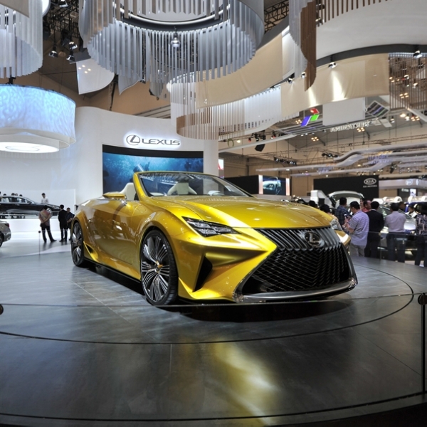 Lexus Luncurkan New LS 500 & New NX 300 Pertama di Asia
