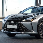 Lexus RZ yang Diperbarui Punya Fitur Teknologi Baru Ini