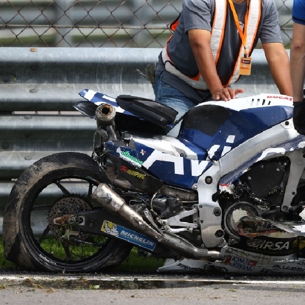 MotoGP: Loris Baz Beruntung Tidak Cedera Serius