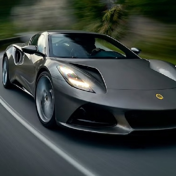 Lotus Konfirmasi Emira Plug-In Hybrid Hadir di 2027