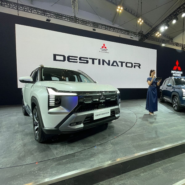 GIIAS 2025 : Mitsubishi Destinator Resmi Dirilis, Bermesin Turbo dan Panoramic Berapa Harganya?
