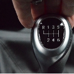 10 Mobil Kencang Legendaris yang Hanya Ada Manual, Apa Itu Matic?