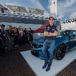 Juara Dunia MotoGP 2016, Marc Marquez Bawa Pulang BMW M2 Coupe