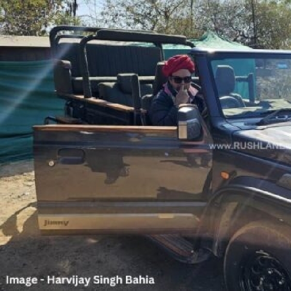 Suzuki Jimny Dimodif Menjadi Mobil Safari Dengan Atap Terbuka, Unik Banget