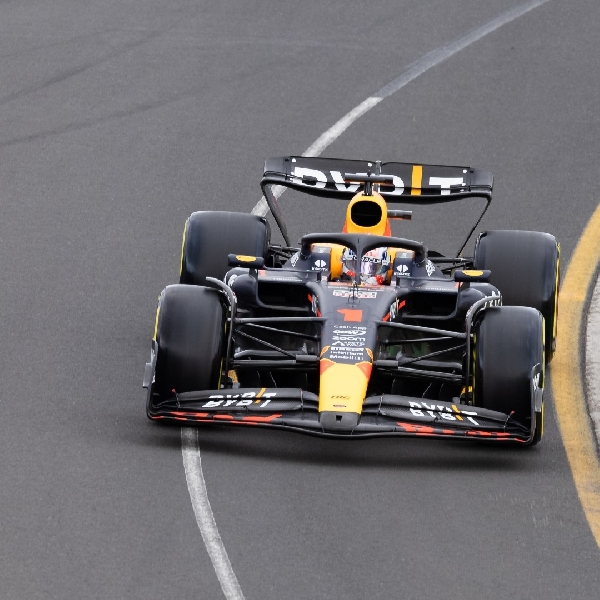 F1 GP Australia: Verstappen Pole Position, Perez Start Paling Belakang