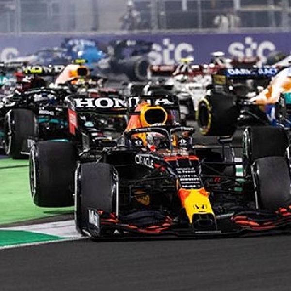 Max Verstappen Gunakan ‘Nomor 1’ di Mobil Red Bull Untuk F1 2022