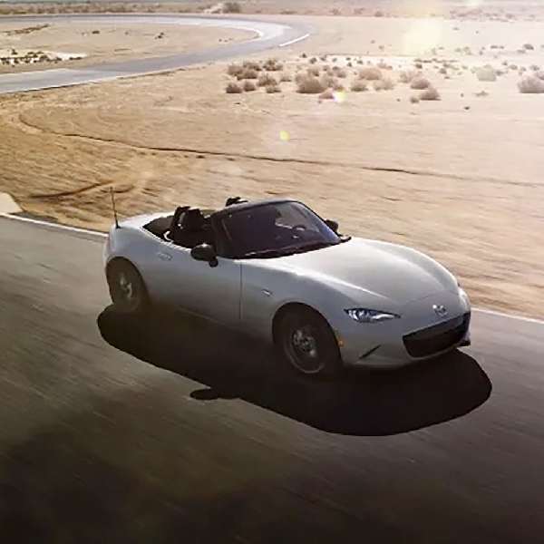 Mazda Miata 2024 Debut Dengan Layar Lebih Banyak