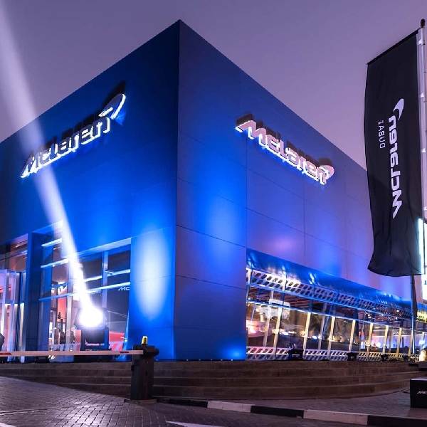 McLaren Buka Showroom Terbesar Di Dubai