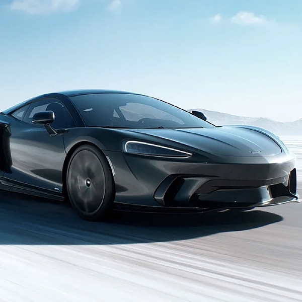 McLaren GTS Debut Dengan Mesin V8 Twin-Turbo