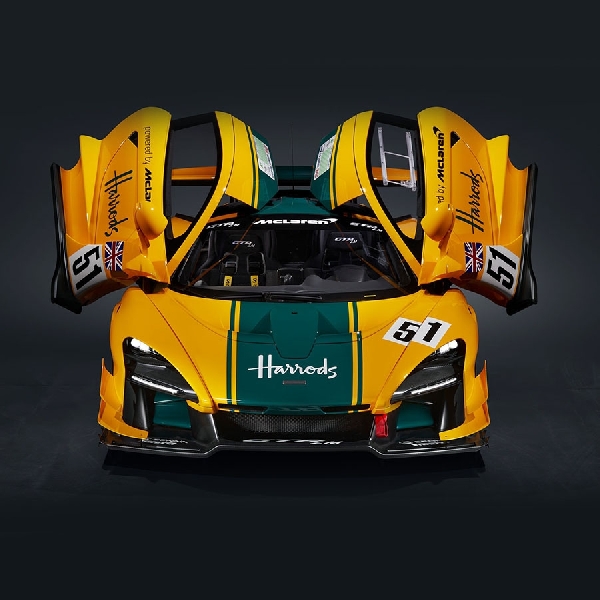 Lima Model McLaren Senna GTR LM Rayakan Dominasi Le Mans 1995