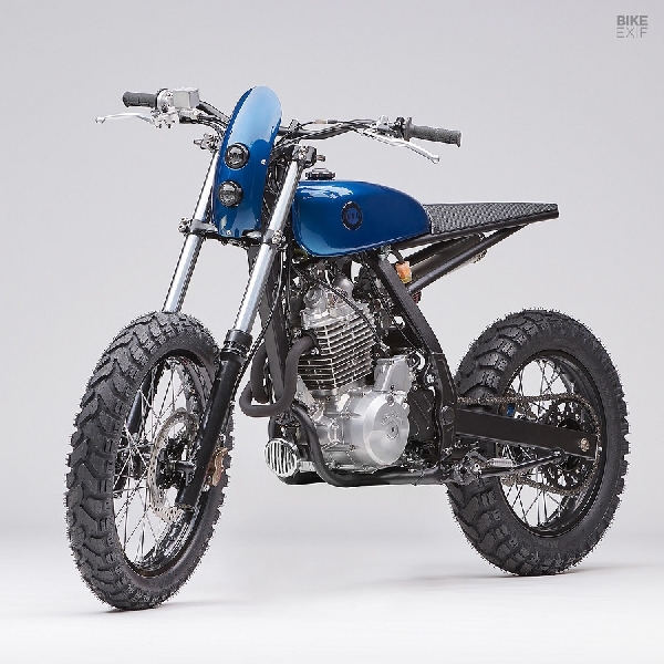 Menjamah Earthly Delight, Honda NX650 Minimalis Dari Slovakia