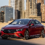 Mercedes EQE 2023 Tawarkan Jarak Tempuh Hingga 491 KM