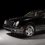 Dirombak Pick Up, Mercedes Benz W210 E320 &ldquo;New Eyes&rdquo; Ini Langka Dan Curi Perhatian