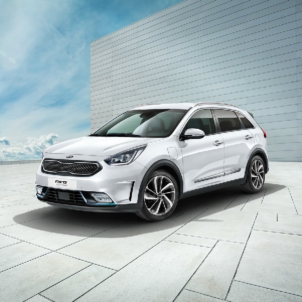 Kia Perkenalkan Niro Hybrid dan PHEV Terbaru