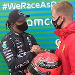 Mick Schumacher Bela Lewis Hamilton, Sebut Tidak Semua Orang Bisa Menang dengan Mercedes