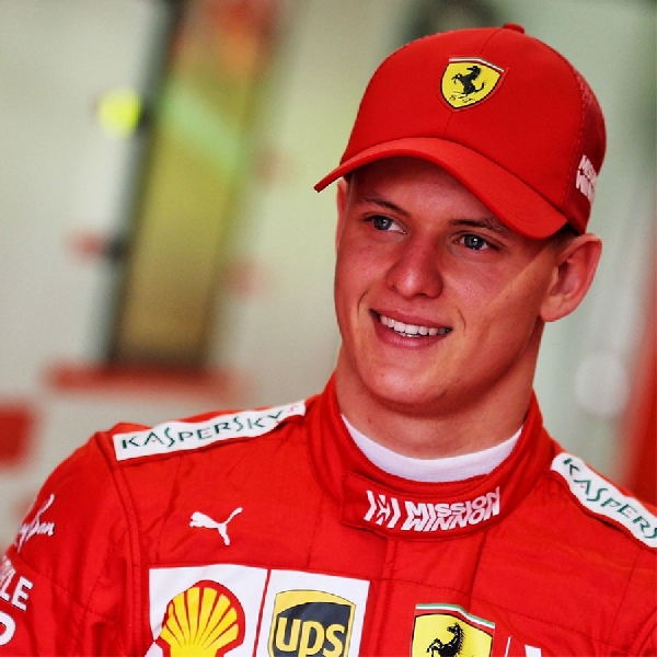 Mick Schumacher Siap Jalankan Mobil Legendaris Ferrari