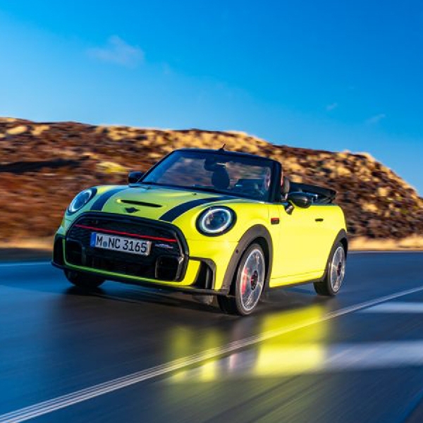 MINI Convertible Terbaru Dikonfirmasikan Meluncur Tahun 2025