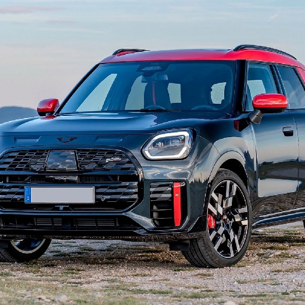 Mini JCW Countryman 2025 Terungkap Dengan Tenaga 312 HP