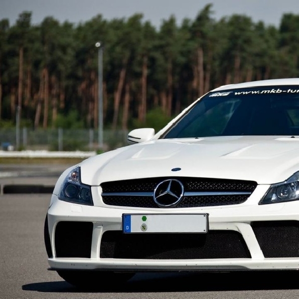 1000HP! Mercedes Benz SL65 AMG Kencang Digarap Tuner MKB Asal Swabia
