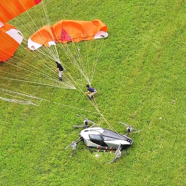 Mobil Terbang Xpeng AeroHT Segera Dilengkapi Parasut