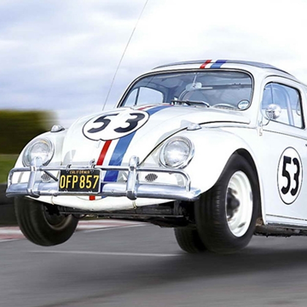 Mobil VW Beetle 'Herbie' Mulai Dilelang, Mau?