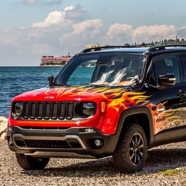 Modifikasi Jeep Renegade Bertema Harley-Davidson