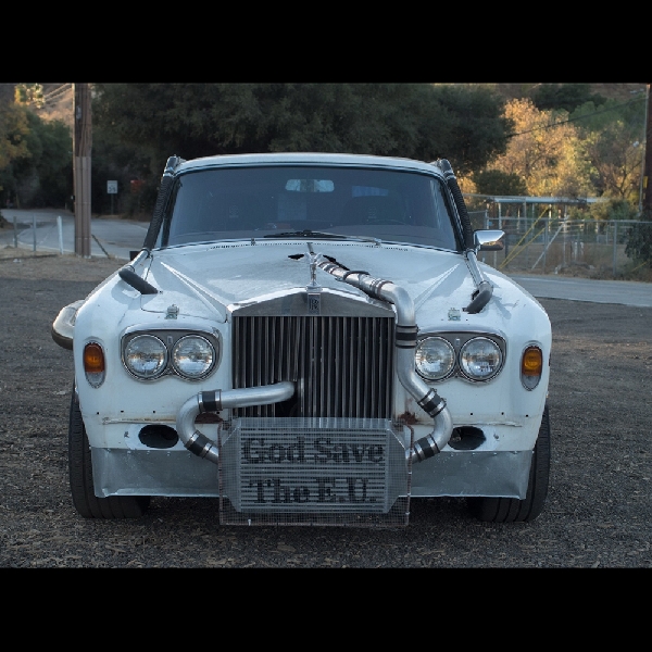 Modifikasi Rolls Royce Phantom II: Jangan Remehkan Penampilannya