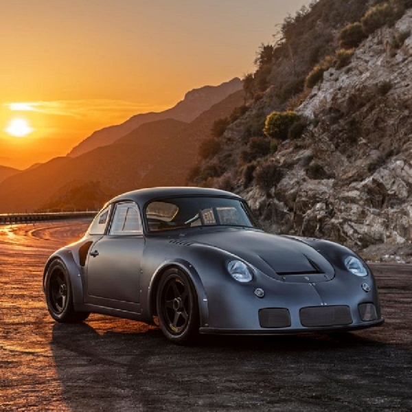 Modifkasi Porsche 356 Outlaw, Twin Turbo Tenaga 400 hp