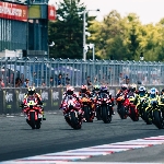 MotoGP Larang Penggunaan Holeshot dan Ubah Layout Grid, Seperti Apa?