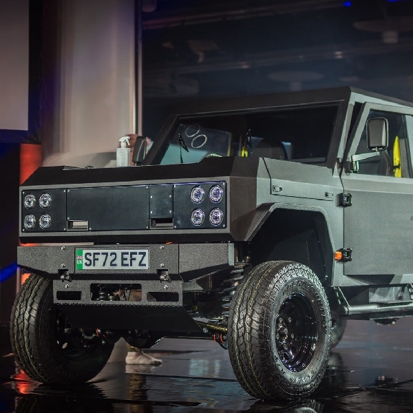Tampang Mirip Land Rover, Munro Mk1 Full-Electric Akhirnya Debut