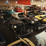 Muscle Car Museum Melelang 200 Mobil Klasik, Diantaranya 80 Corvette