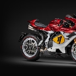 MV Agusta Superveloce 1000 Ago, Motor Spesial Untuk Tribute Giacomo Agostini