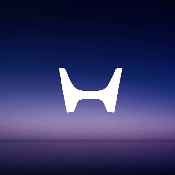 Honda Rilis Logo Baru Bergaya Klasik untuk Jajaran EV-nya
