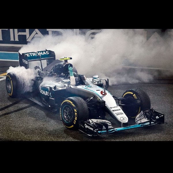 F1: Tim Mercedes Bantah Kabar di Harian Media Spanyol