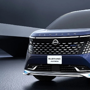 Nissan Elgrand Hadir Dalam Versi Autech, Mewah Yang Berpadu Sporty