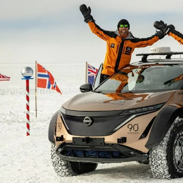 Nissan Ariya Jadi Mobil Listrik Pertama Yang Melintasi Kutub Utara Ke Kutub Selatan