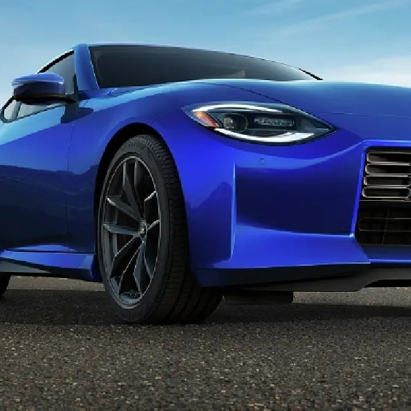 Nissan Hadirkan Lagi Warna Legendaris, Bayside Blue Untuk Z 2025