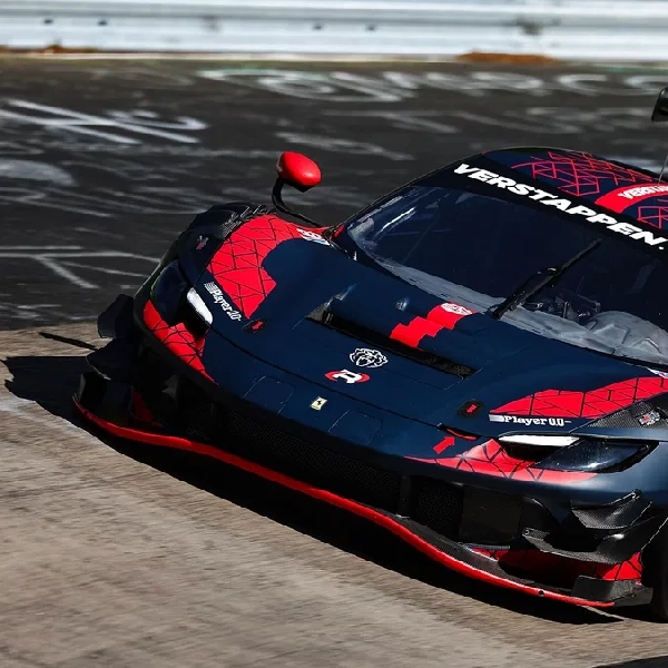 Debut Perdana Verstappen di Kelas GT3 Bikin Melongo!