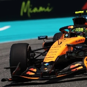 Lando Norris Rebut Pole Sprint F1 GP Miami, Verstappen Start Kelima