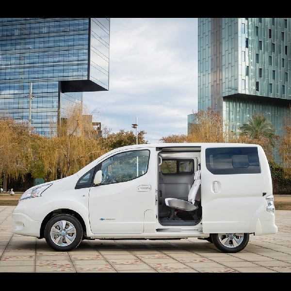 Nissan e-NV200 Van Dapat Menempuh Hingga Jarak 280 Km