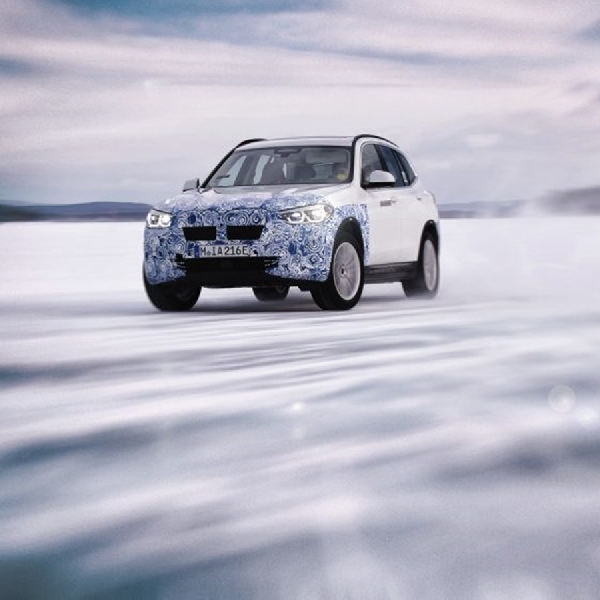 BMW Uji Coba Mobil Listrik Terbaru