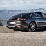 Porsche Matikan Panamera Wagon karena Sedikit Pembeli