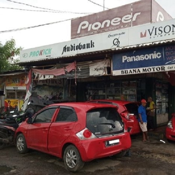 Pusat Aksesoris di Pusat Mobil Kemayoran