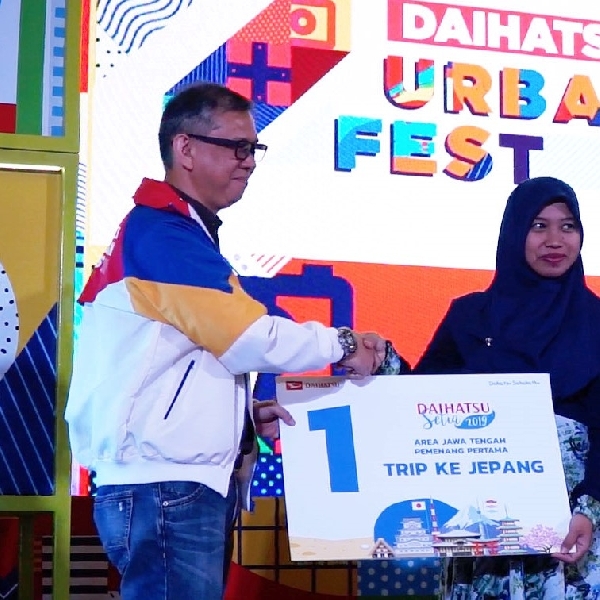 Guru Wanita SMK Yogyakarta Ini Diganjar Trip ke Jepang  Atas Passion Otomotifnya