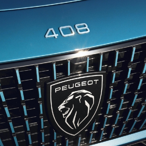 Desain Peugeot 408 PHEV Crossover Terungkap, Jelang Debutnya 22 Juni