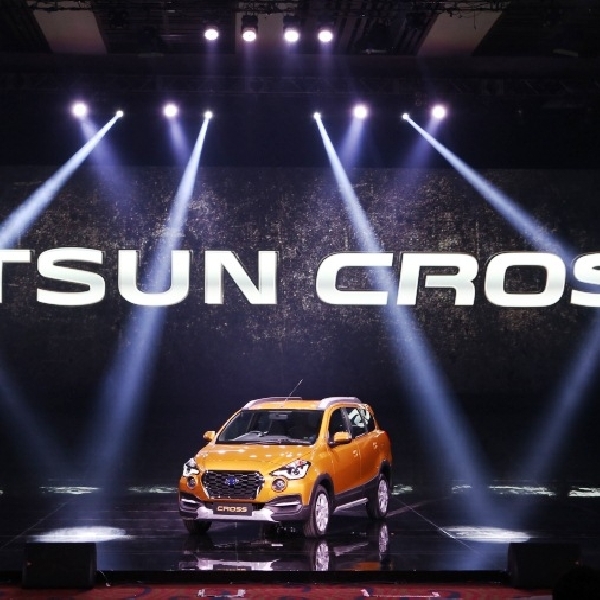 Rebut Antusias Crossover, Datsun CROSS Diluncurkan di Jakarta