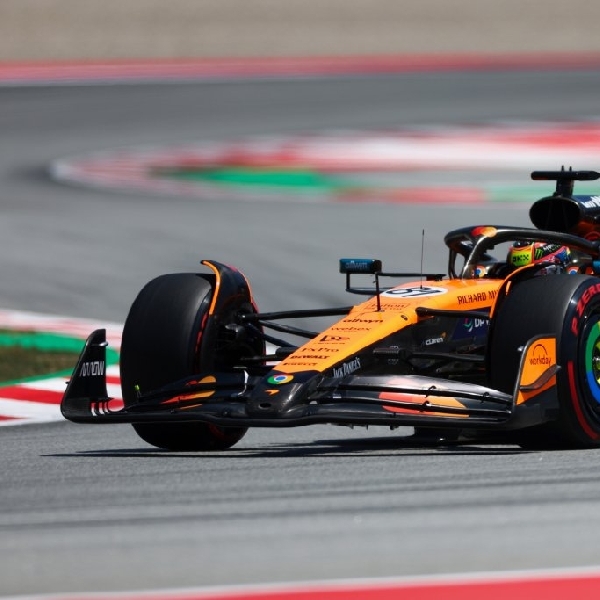 F1: Oscar Piastri Rebut Pole Position GP Spanyol, Mclaren Kunci Start 1-2