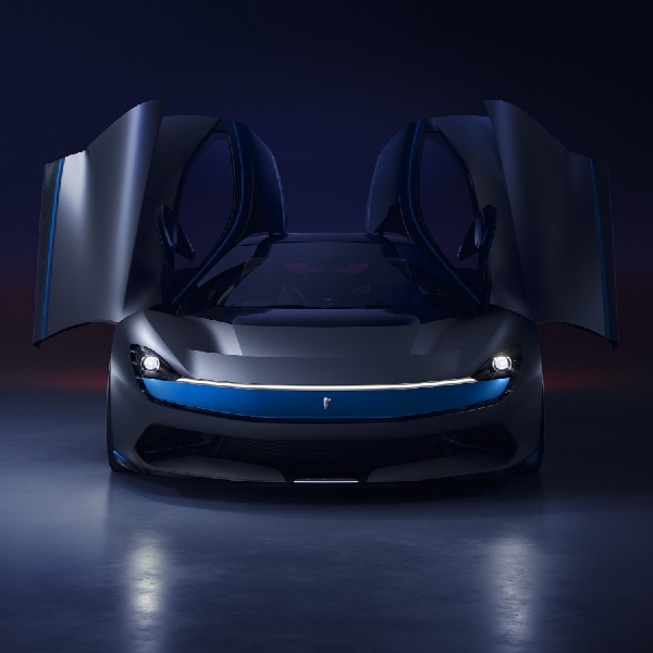 Pininfarina Battista  Menjanjikan Supercar Elektrik 1877 hp Terkuat di Italia